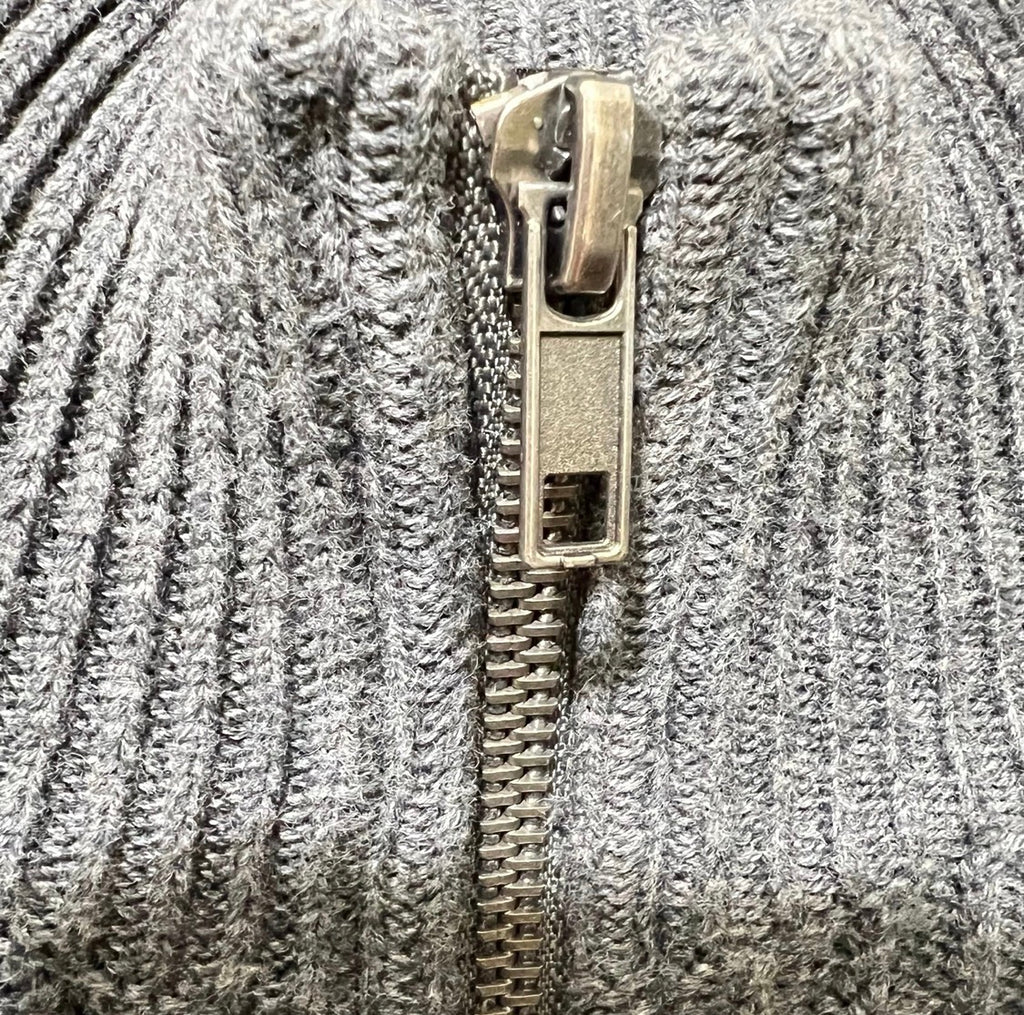 Guess Sweater Men’s Size XXL