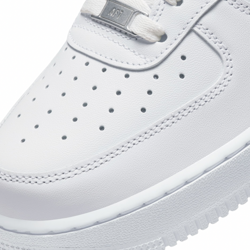 Nike Air Force 1 '07
