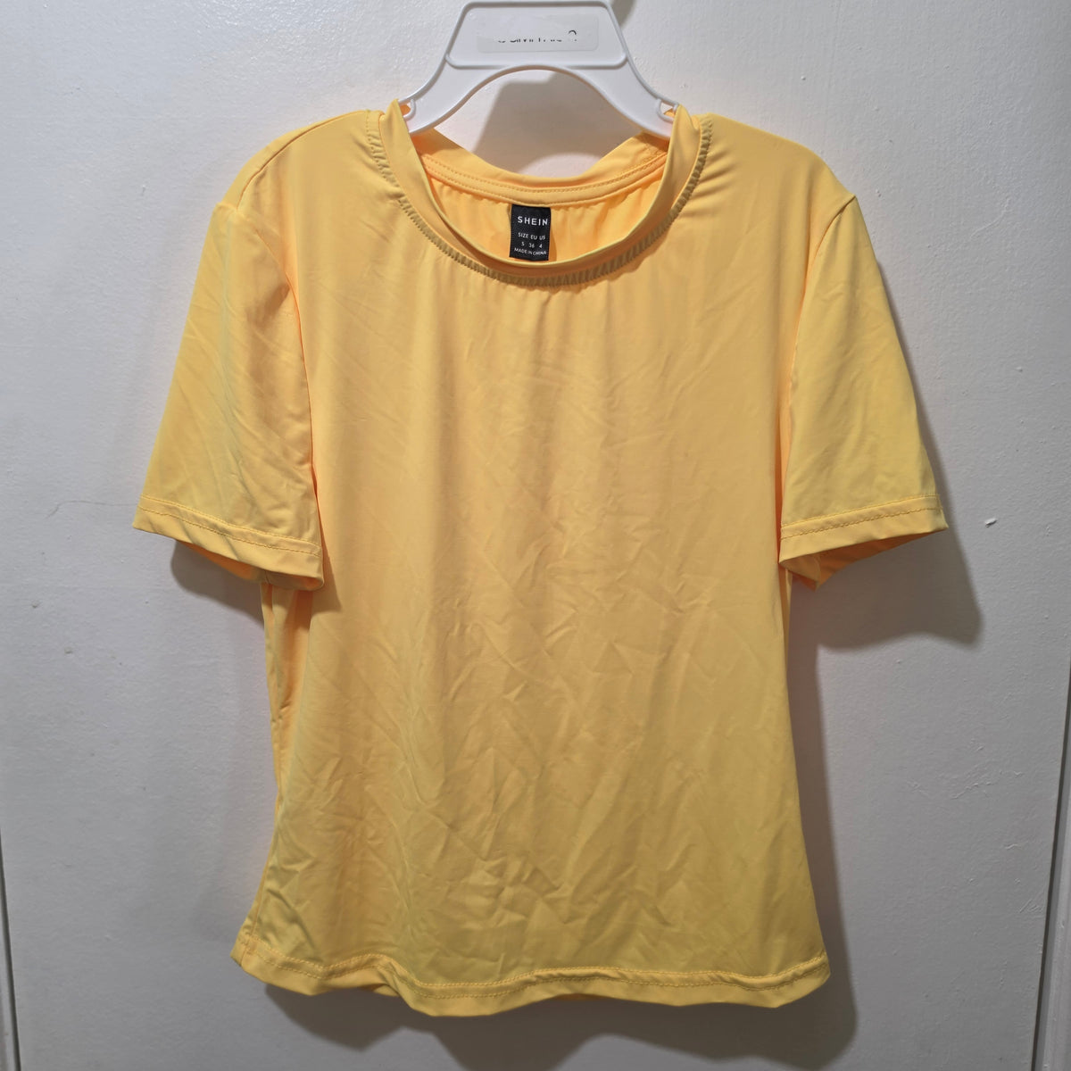 SHEIN Solid Yellow Short Sleeve T-Shirt Basic Crew Neck Top - Size S, haggle goods, haggle goods store, Storage Seekers