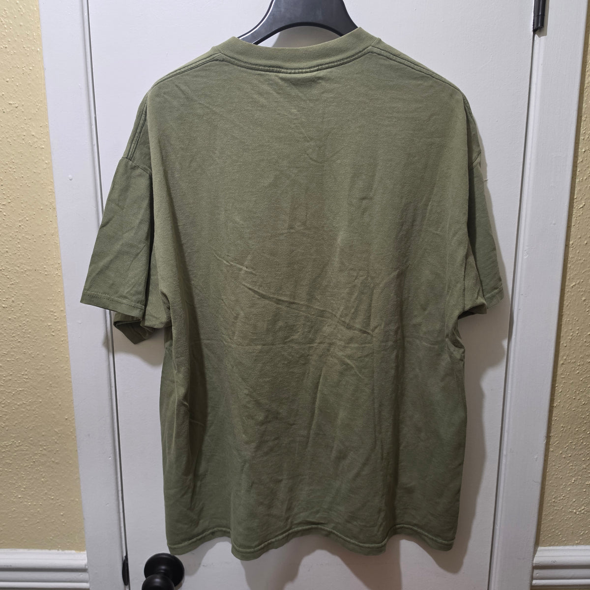 Vintage Lee Embroidered Fishing Graphic T-Shirt - Pre-Owned Women's Oversized Tee